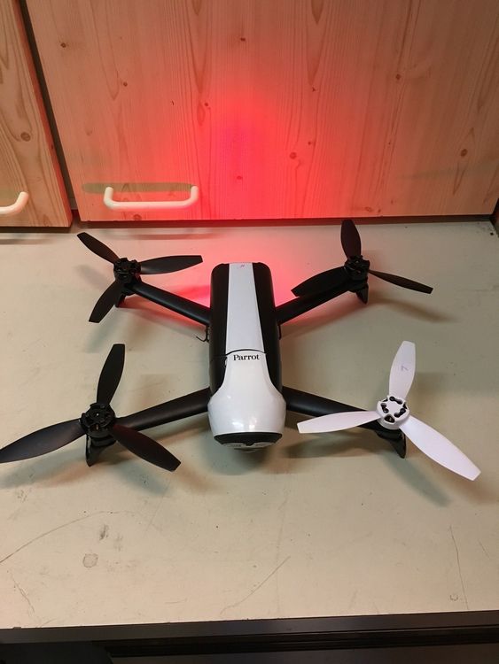 Parrot Bebop drone 2 Skycontroller Kaufen auf Ricardo