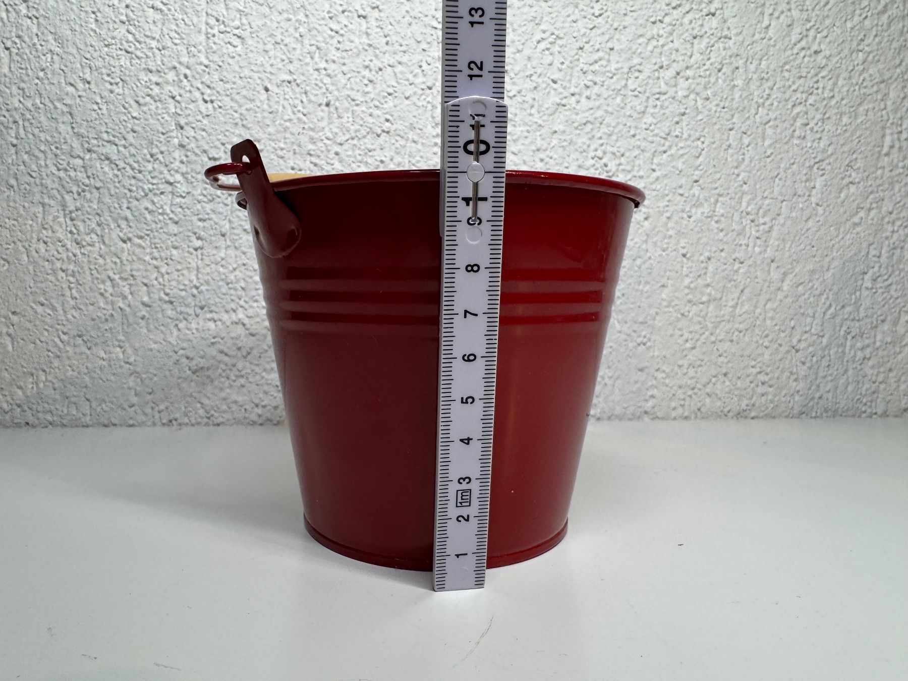 Alle Dekorationen: Roter Dekoeimer aus Metall – Gebraucht aus Grosswangen von Second_hand_paradise 2