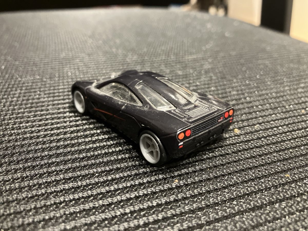 Hot Wheels Modellini d'auto: Hotwheels premium McLaren F1 – Usato da Luzern venduto da tra_t8h7 1