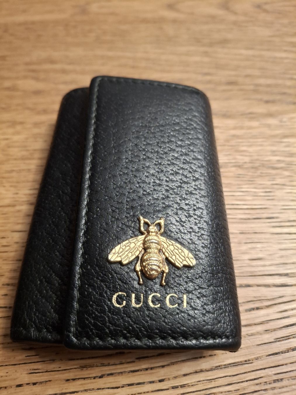 Gucci Portachiavi: Gucci Bee Key Holder Black Leather – Usato da Colombier NE venduto da nur_9kj9