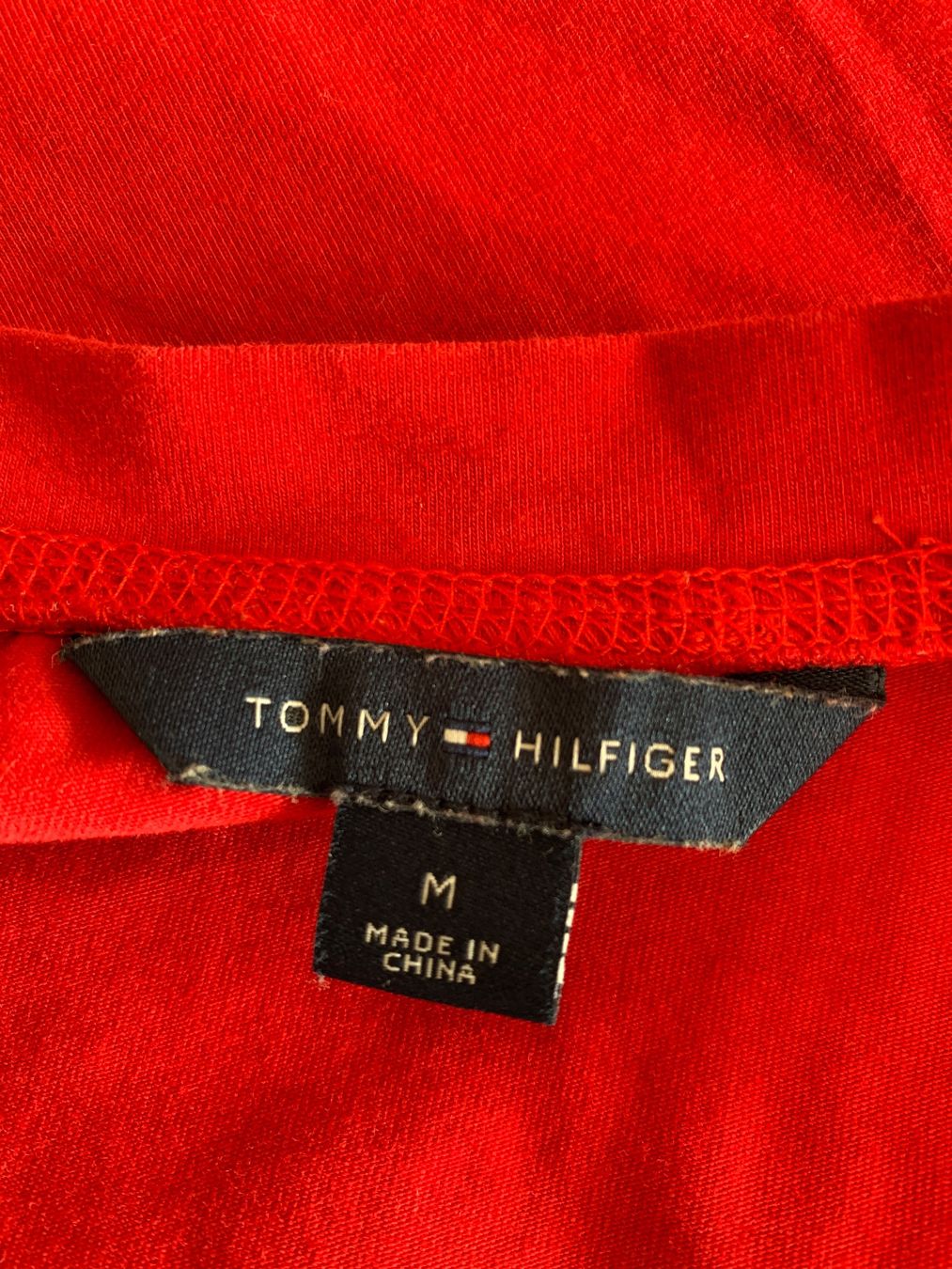 Tommy Hilfiger Vestiti: Jolie robe Tommy Hilfiger taille M – Usato da MEYRIN venduto da Gwendo10 2