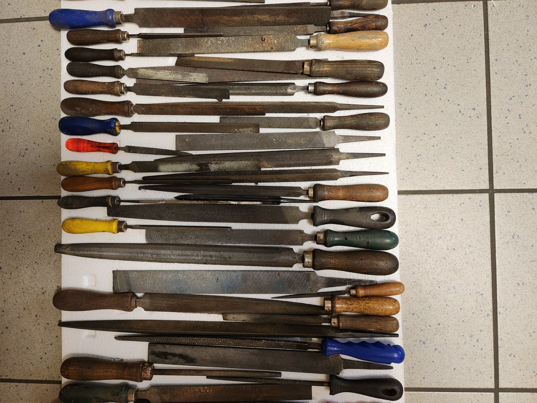 Tutti gli attrezzi: DIVERSE FEILEN – Usato da Romanshorn venduto da Legere8 4