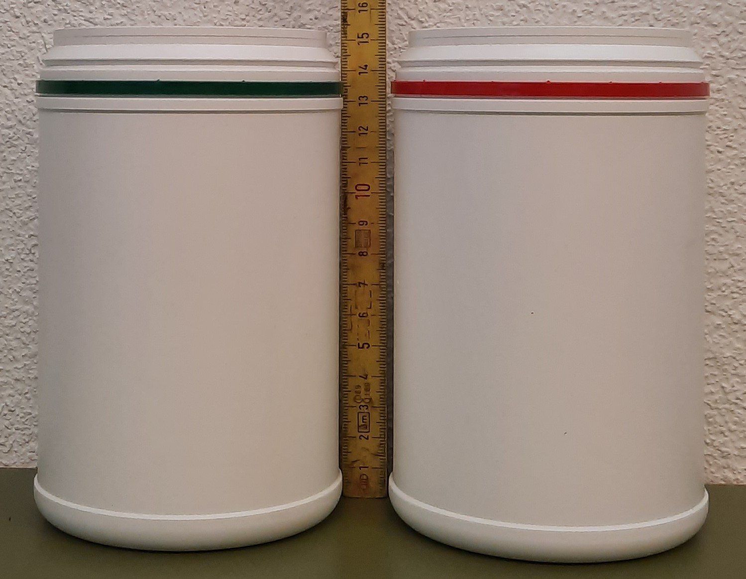 Contenitori & Simili: Plastikbehälter/Dosen Weiss – Nuovo (secondo la descrizione) da Seuzach venduto da VT-Collections2 2