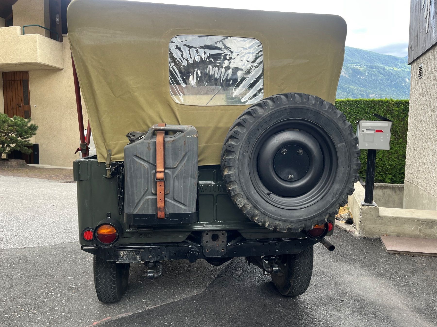 Jeep Autos: JEEP Willis OVERLAND – Gebraucht aus Sierre von f13960 4