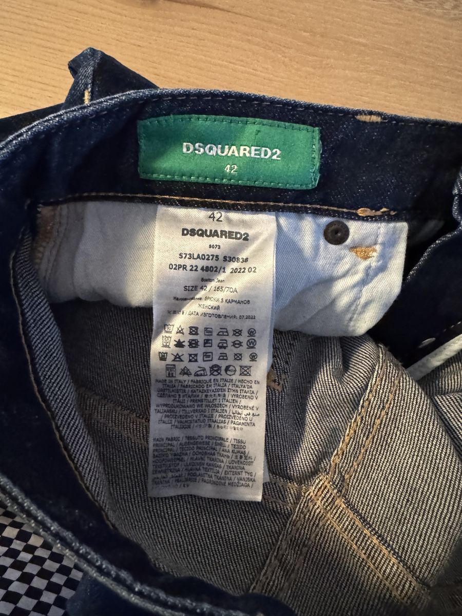 Dsquared2 Jeans: Dsquared2 Jeans,Dunkelblau, Neu! – Nuovo (secondo la descrizione) da zürich venduto da dalia06 1