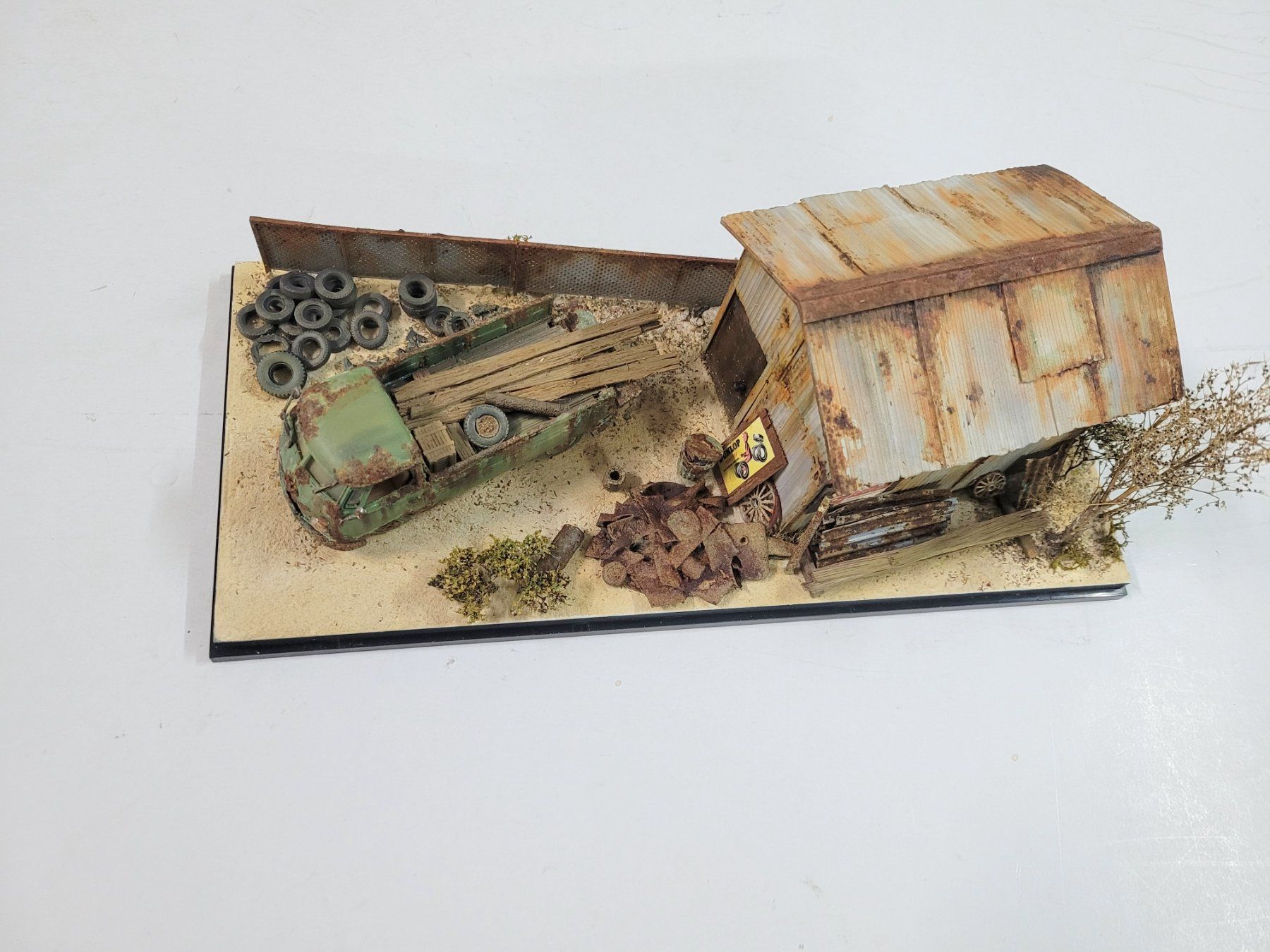 Schuco Modellini d'auto: VW T1 1:43 / Diorama – Usato da Reinach AG venduto da airbrusher01 5