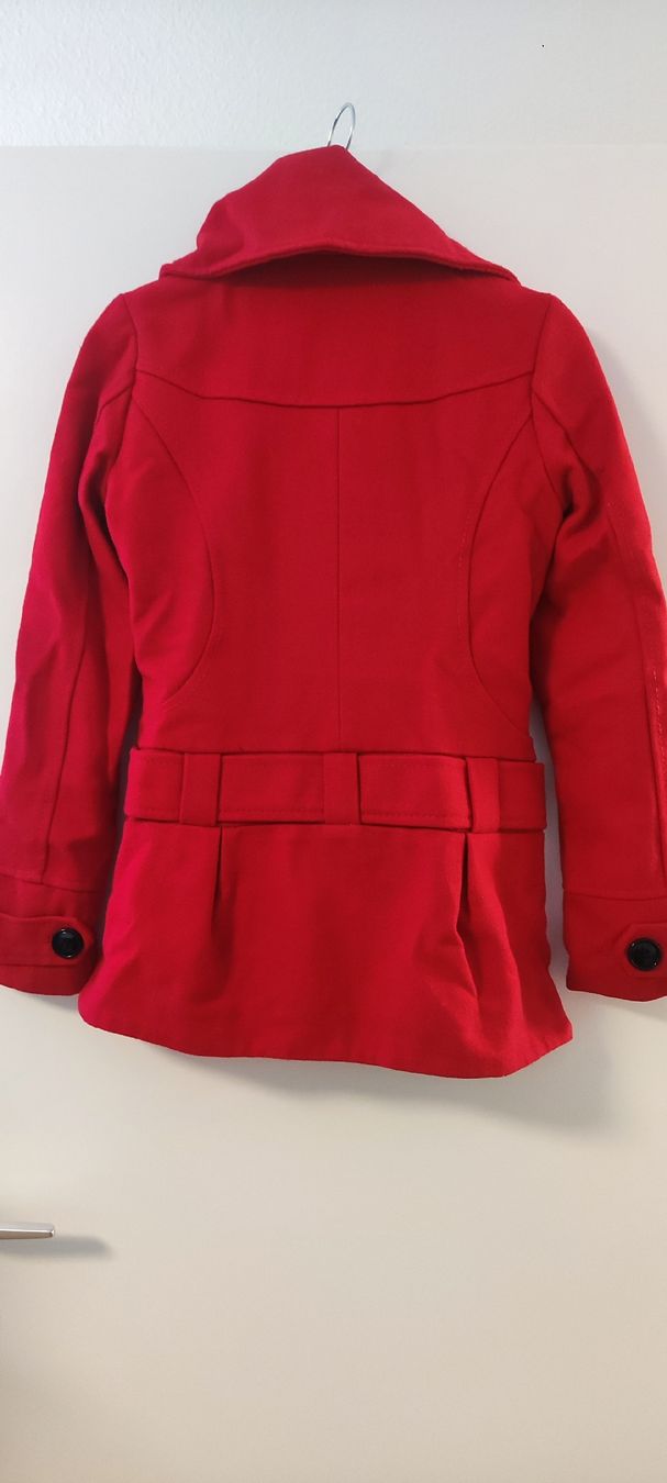 H&M Giacche: Divided Red Wool Blend jacket, Size 36, Perfect for Winter! – Usato da Rüti ZH venduto da Happynong 3