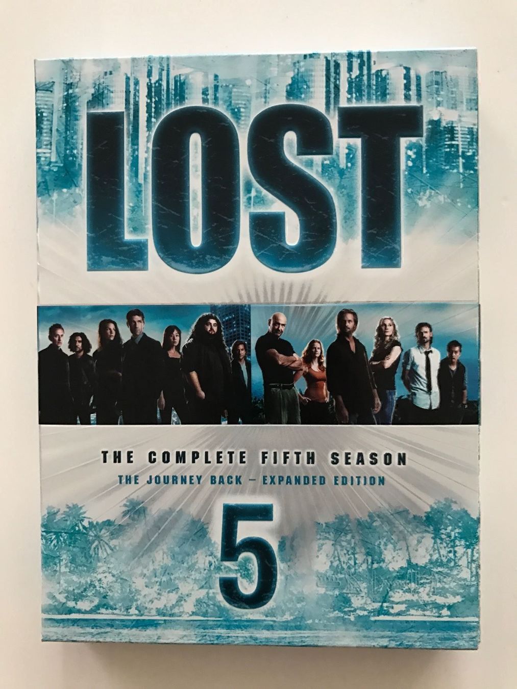 Tutti i DVDs: Lost Season 5 DVD in Englisch – Nuovo (secondo la descrizione) da Zürich venduto da sarah_5