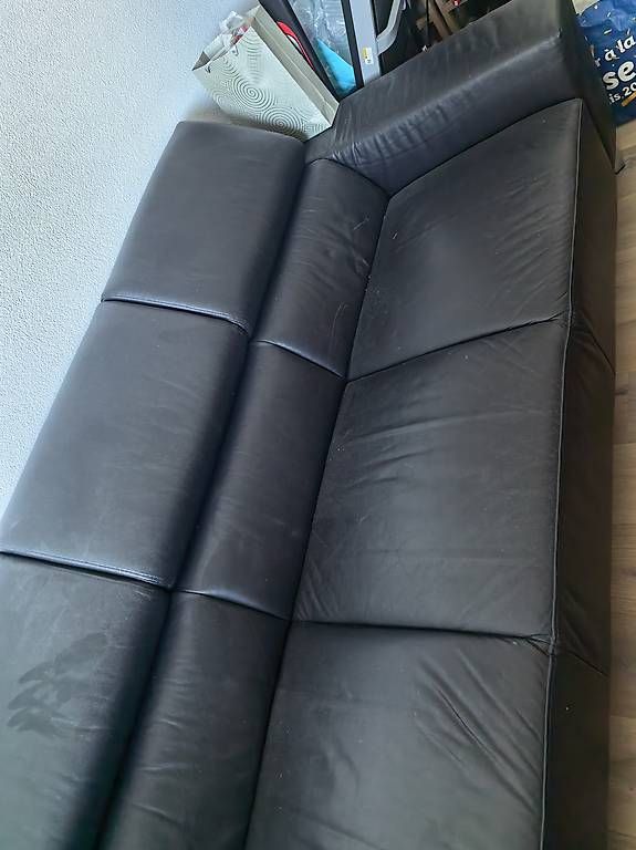 Sofas: Echtleder Sofa schwarz  – Gebraucht aus Weiningen TG von NekoYume 1