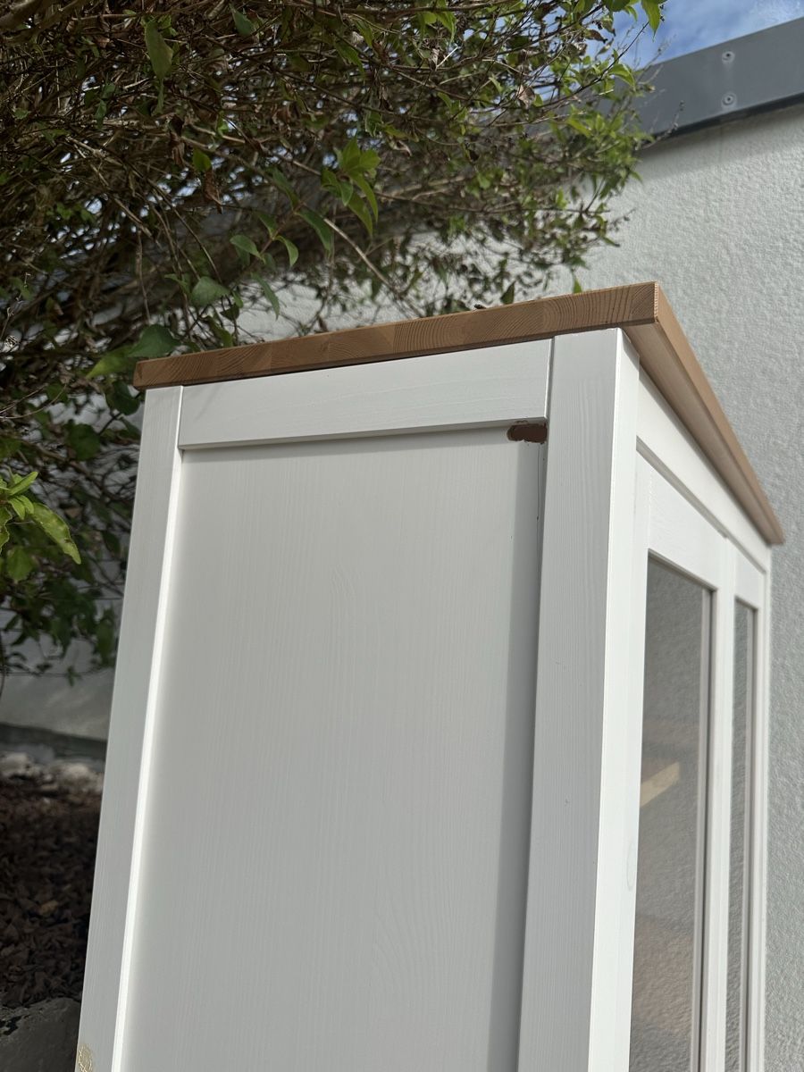 Vetrine: Ikea HEMNES Vitrine – Usato da Diessenhofen venduto da Ibrahim_dndr 2