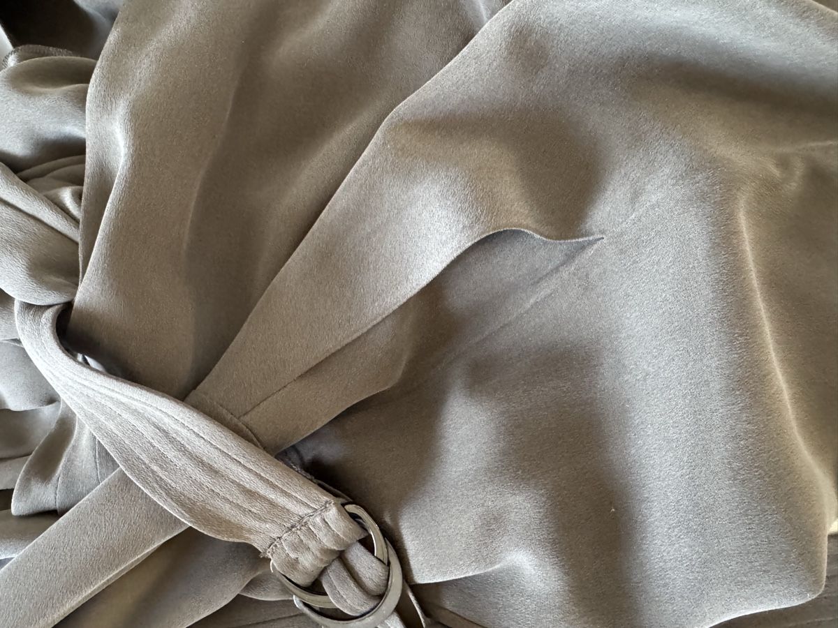 Vestiti: Silk dress  – Usato da Männedorf venduto da Clearskies 4