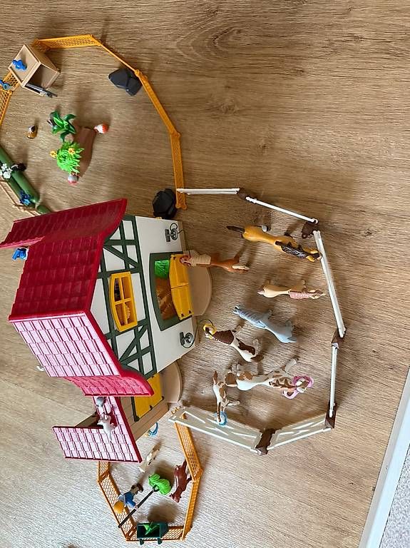 Giocattoli: Playmobil Bauernhof – Usato da Kaisten venduto da Piggen 4