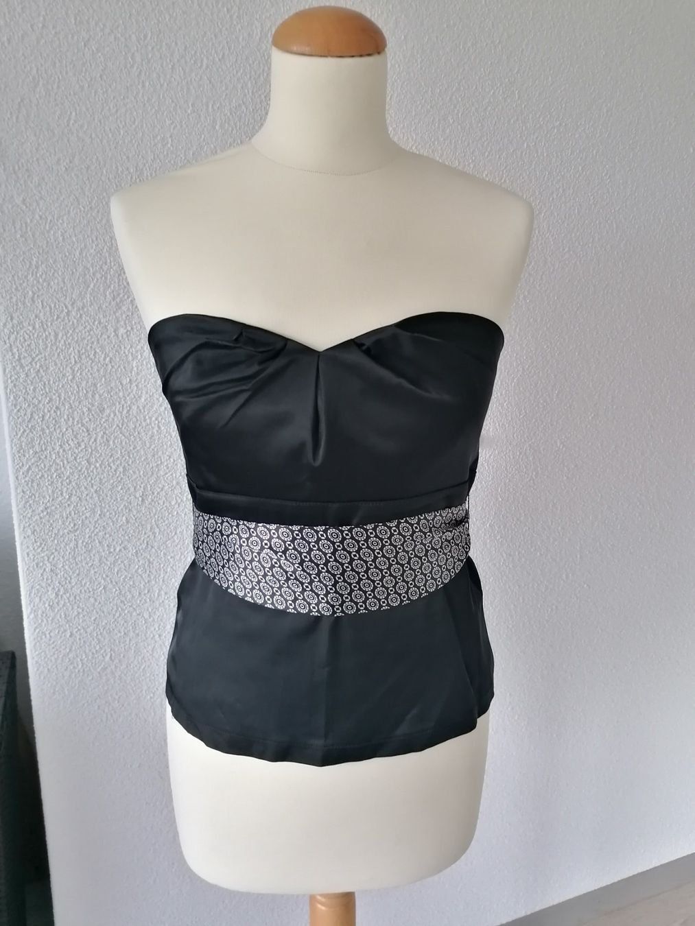 Sonstige Unterwäsche: Schwarze Satin-Corsage Gr. 36 – Neu (gemäss Beschreibung) aus Emmen von Tigerlady 1