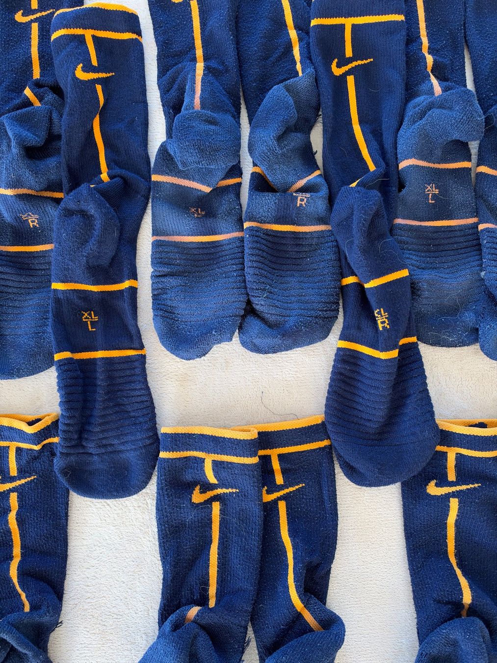 Nike Chaussettes: NIKE CREW TENNIS SOCKS – D'occasion à Appenzell Meister. par marzbar8 3
