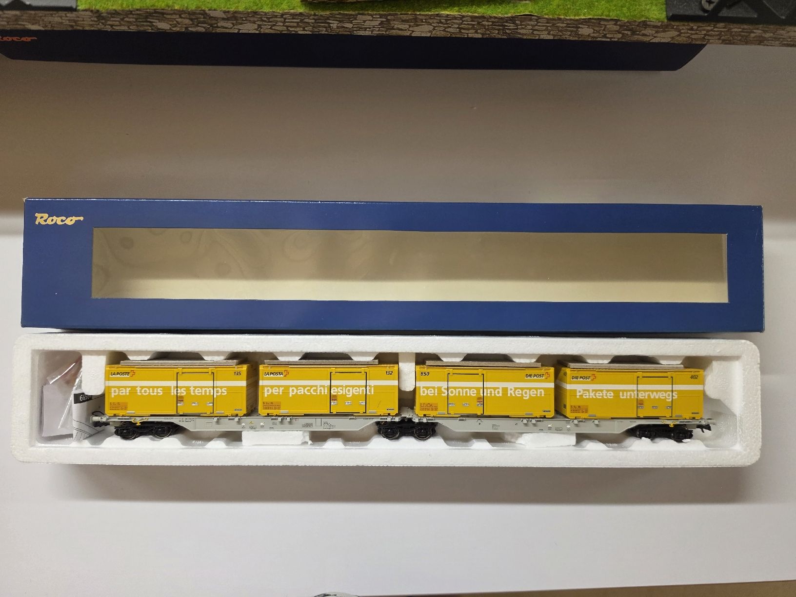 Roco Modellini di ferrovie: Wagon Roco 66564 PTT H0 – Usato da Ballaigues venduto da Gstaad97