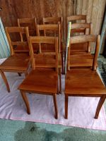 8 CHAISES EN NOYER TRÈS STABLE PROPRE 