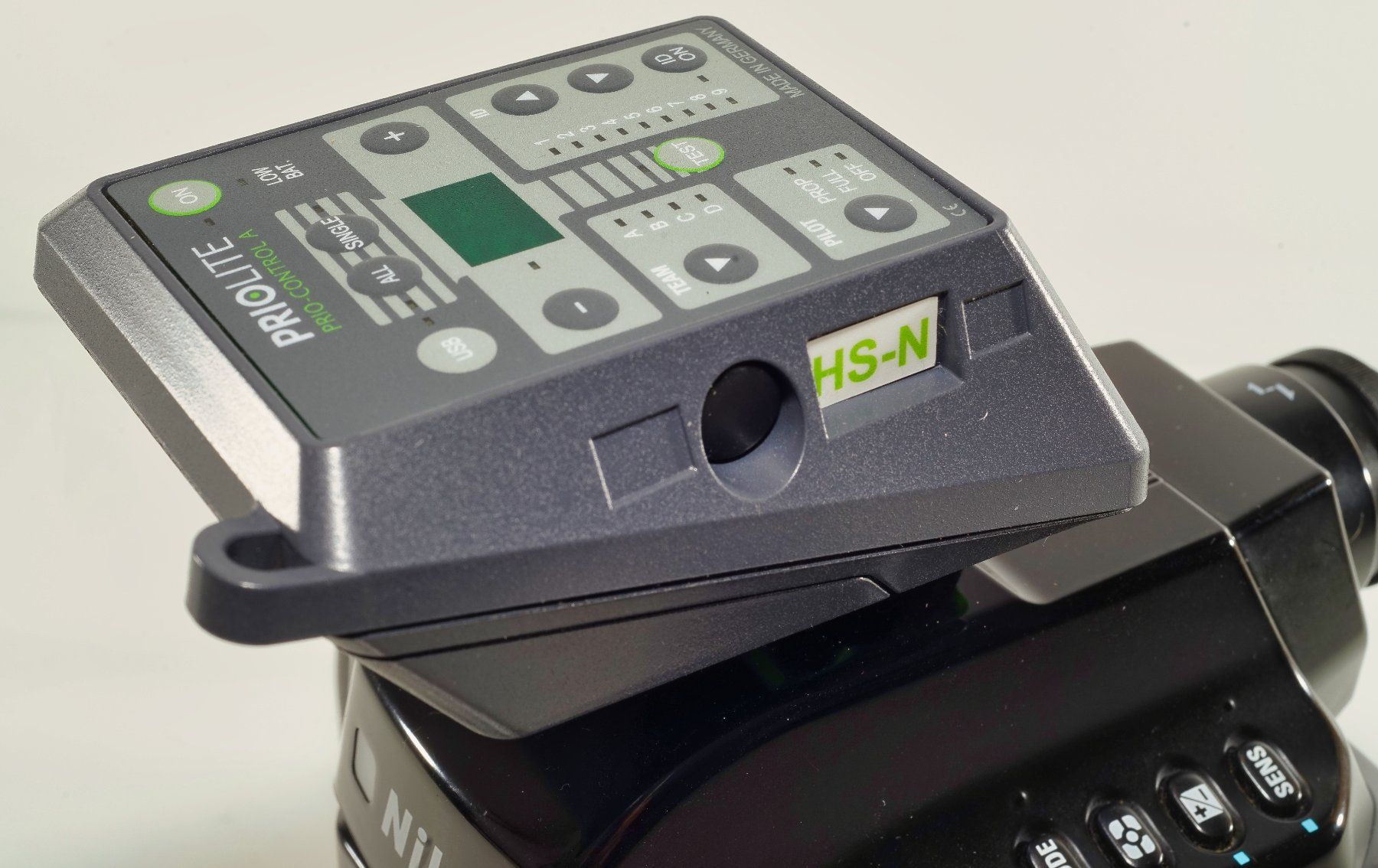 Nikon Telecomandi: PRIOLITE Hot Sync Remote HS-Nikon, PRIOLITE Flash Control – Usato da Spiez venduto da Dankheigisch 1