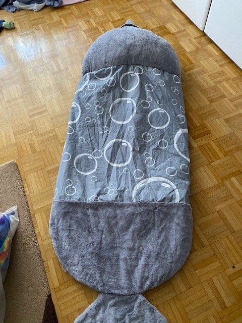 Sacchi a pelo: Happy Nappers Schlafsack Hai grau larg – Usato da Emmen venduto da Aribini 2