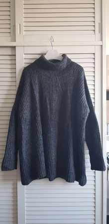 Lilith pull oversize gris. En laine T. unique