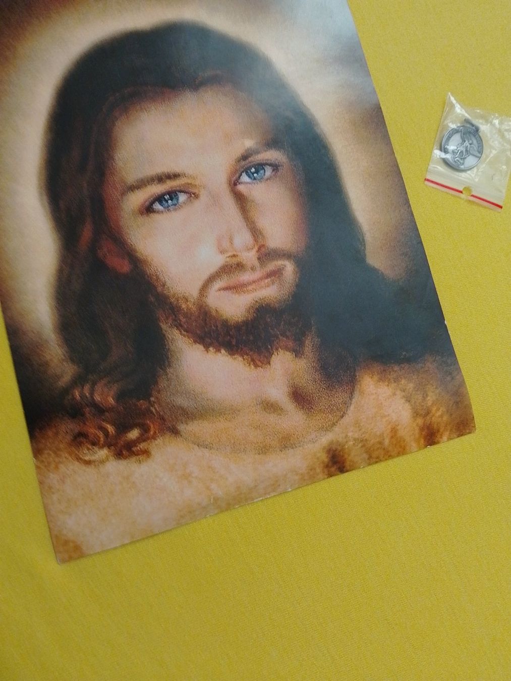 Medaillen: Medaillon Erzengel Michael, Bild Jesus – Gebraucht aus Weinfelden von PaterPio1968 1