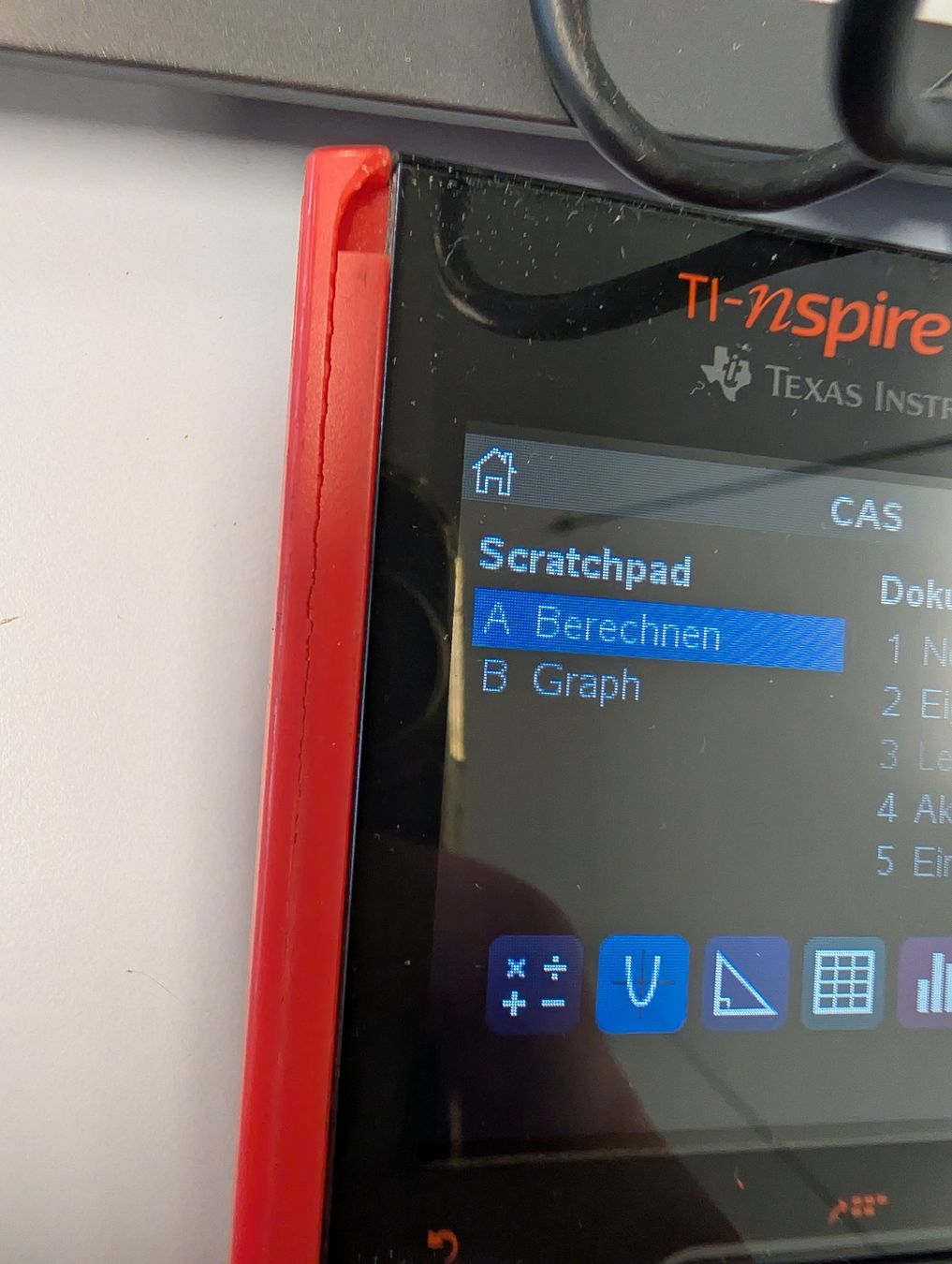 Texas Instruments Calcolatrici tascabili: TI-Nspire CX II-T CAS – Usato da Münsingen venduto da niv_6r5g 2