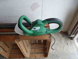 Elektrische Heckenschere