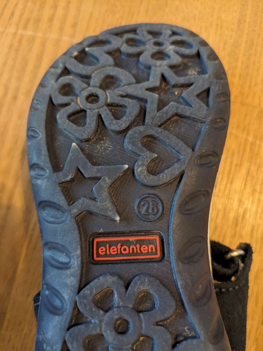 Chaussures filles: Elefanten Sandalette Grösse 26 – D'occasion à Wald ZH par andy_ch01 5