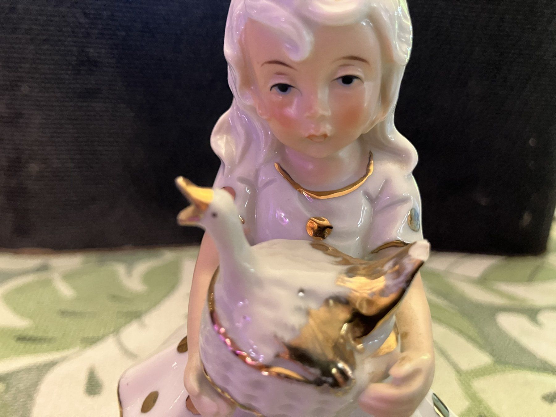 Statuette: wunderschöne Porzellanfigur "Mädchen mit Gans" – Usato da ehrendingen venduto da atlan700 5