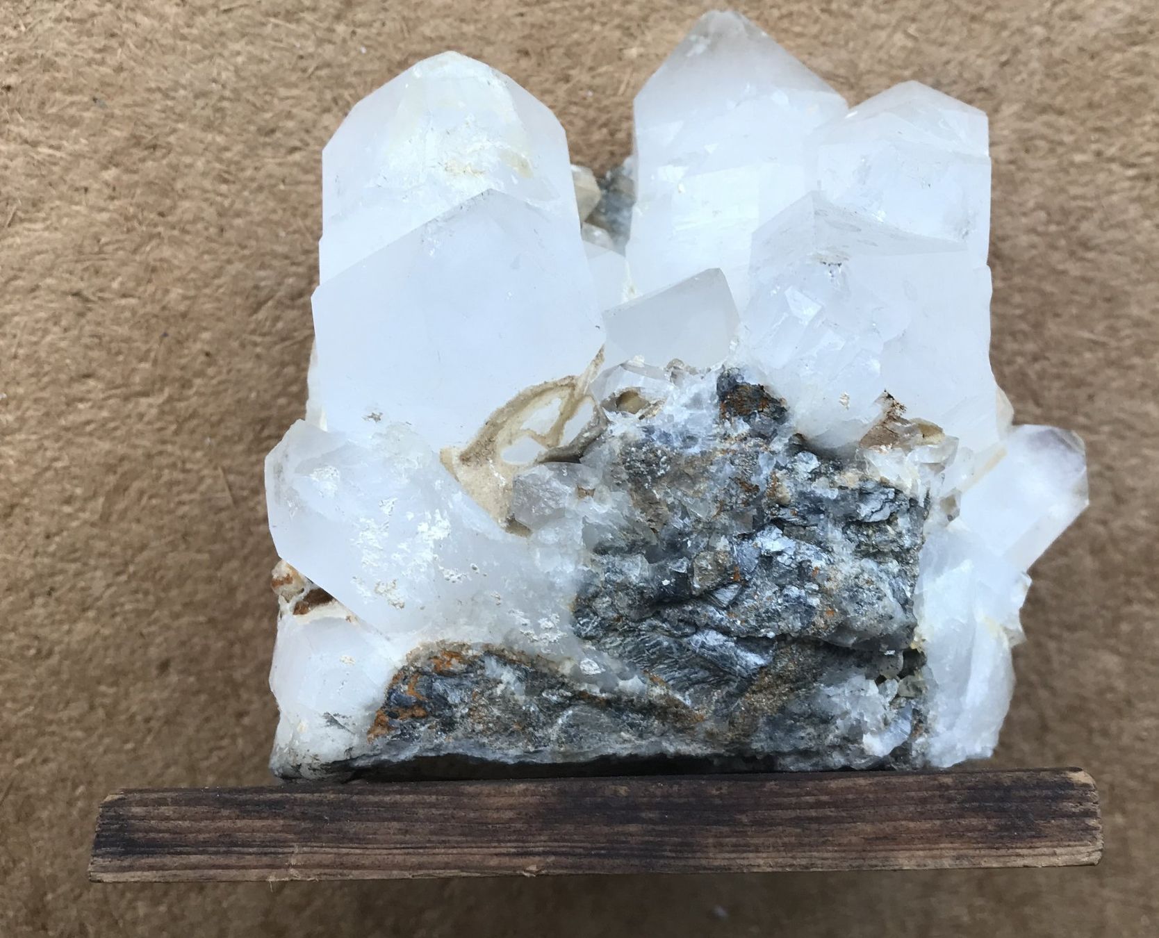 Minerali & Pietre curative: MINERAL – Usato da Ostermundigen venduto da crazy-horse-1840 1