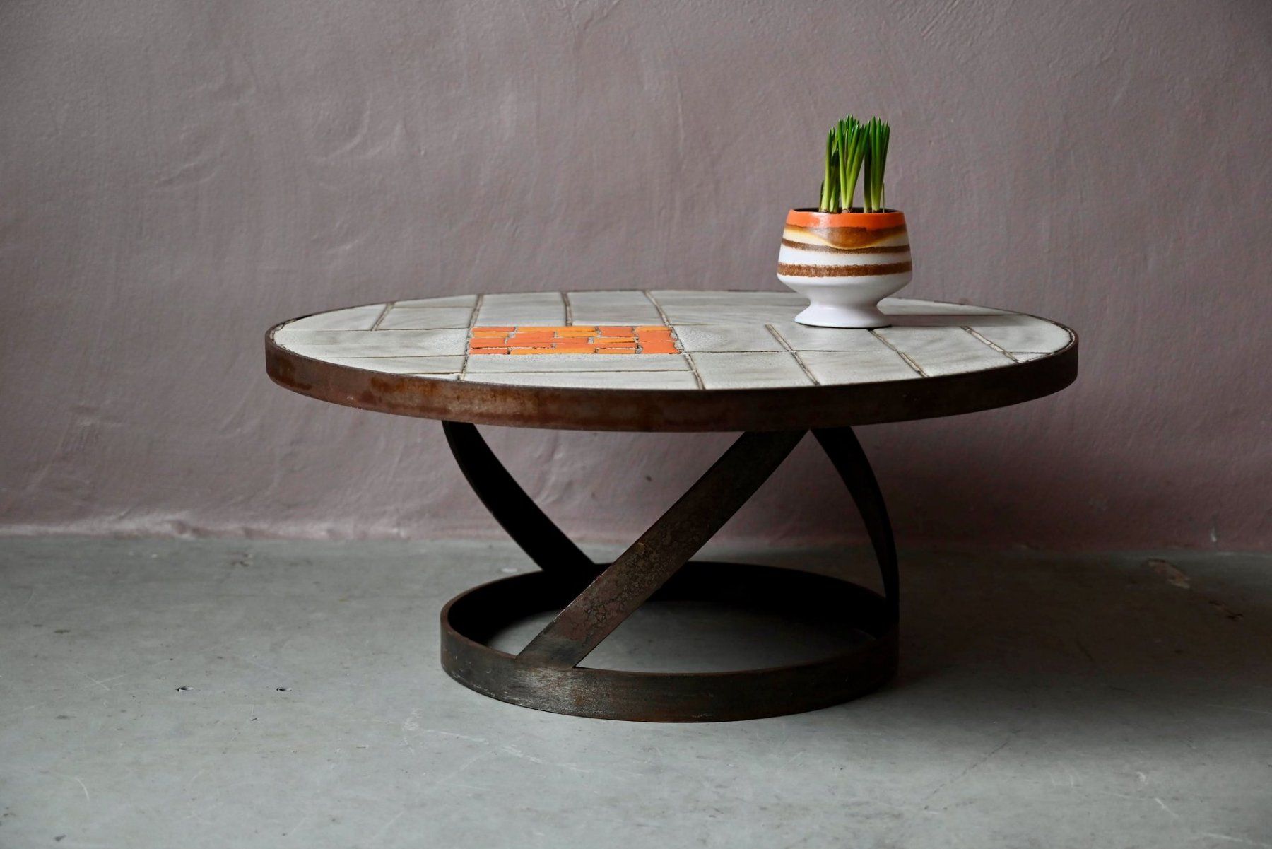 Tavoli: Table basse brutaliste acier brossé et céramique – Usato da COLMAR venduto da Sophiebellelurette 2