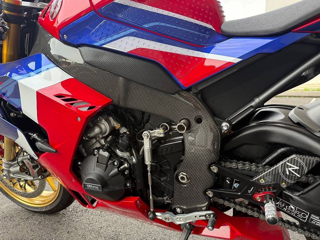 Strada: Honda CBR 1000 RR-R Fireblade SP rot – Usato da Pfäffikon SZ venduto da Habli5 3