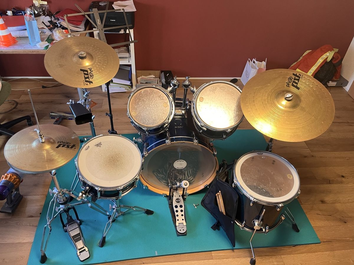 Musikinstrumente: Schlagzeug – Gebraucht aus Thierachern von d_f_9mkw 2