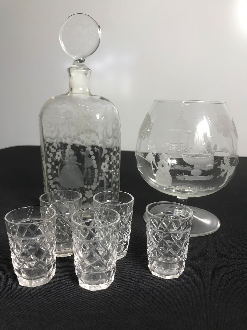 Caraffe: Karaffe, 1 Cognac Schwenker, 5 Schnapsgläsli – Usato da Winterthur venduto da efant12 4