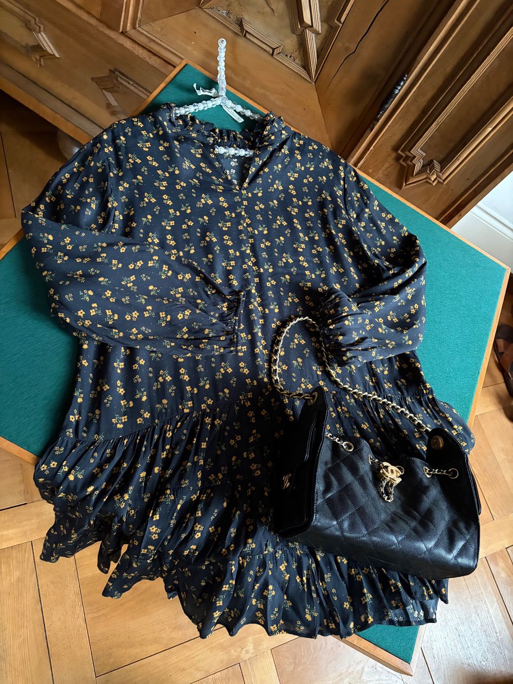 Vestiti: Kleid  Größe: L Material: 100 % Viskose – Usato da Interlaken venduto da Bona55 1
