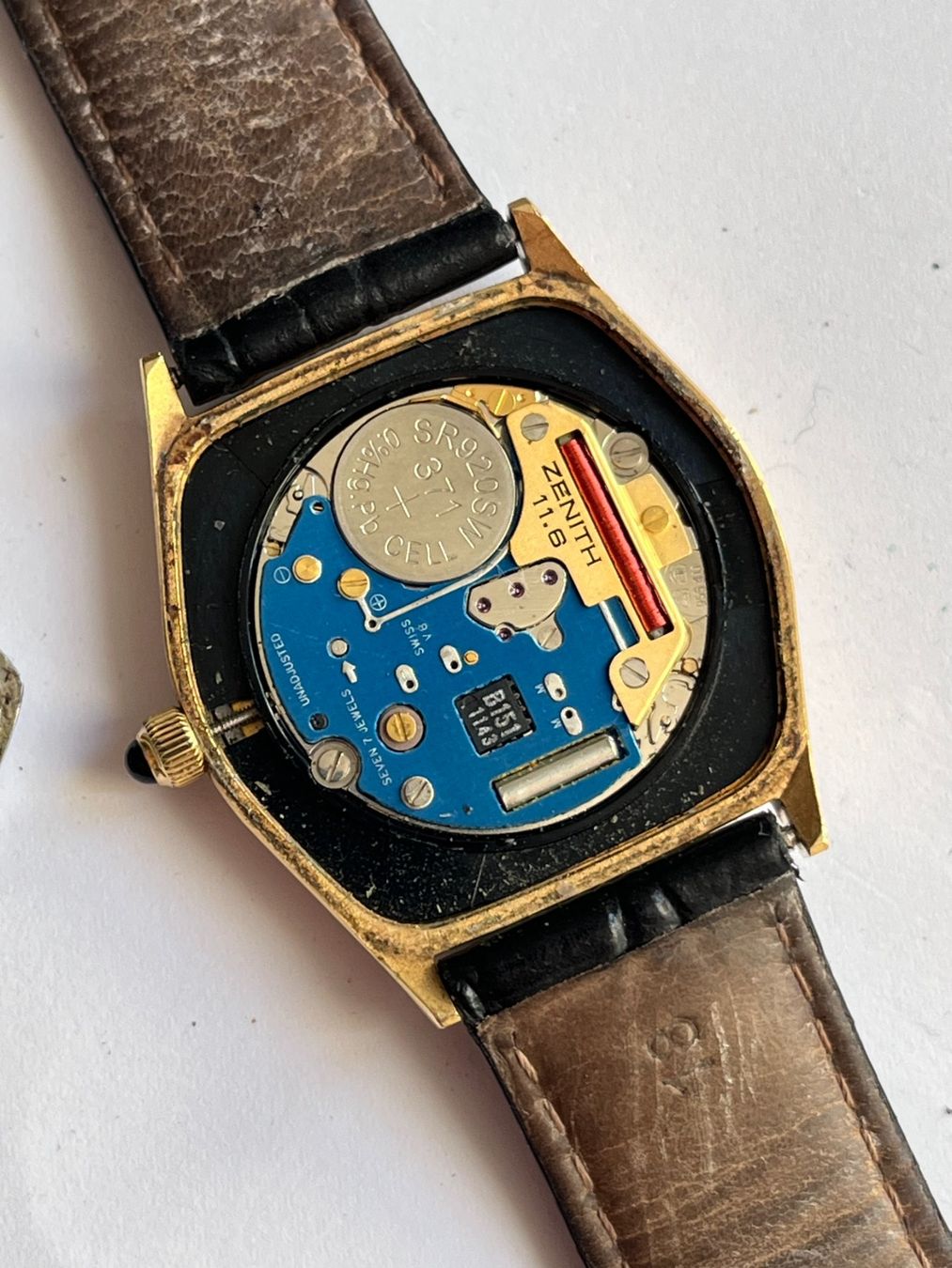 Zenith Uhren: Zenith Quartz Vintage – Gebraucht aus Worblaufen von chronyves 2