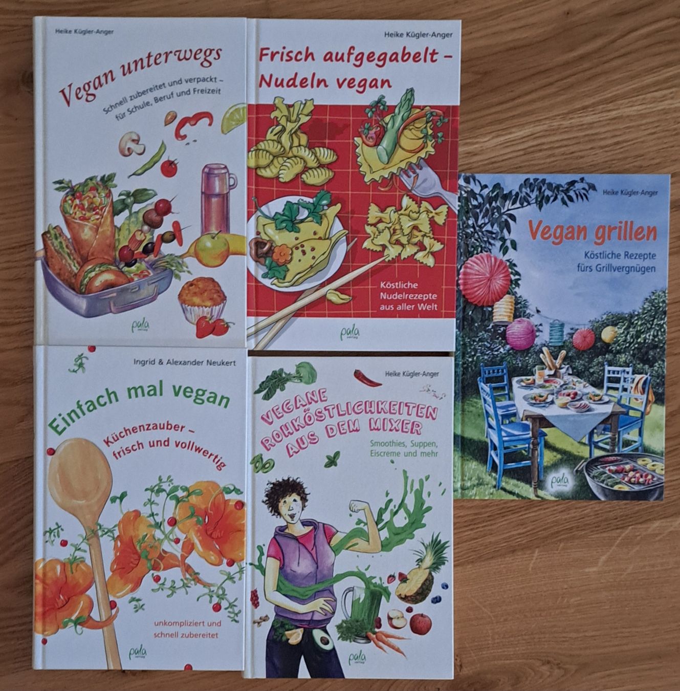 Bücher: 5 neue vegane Kochbücher – Neu (gemäss Beschreibung) aus Richterswil von Viorella