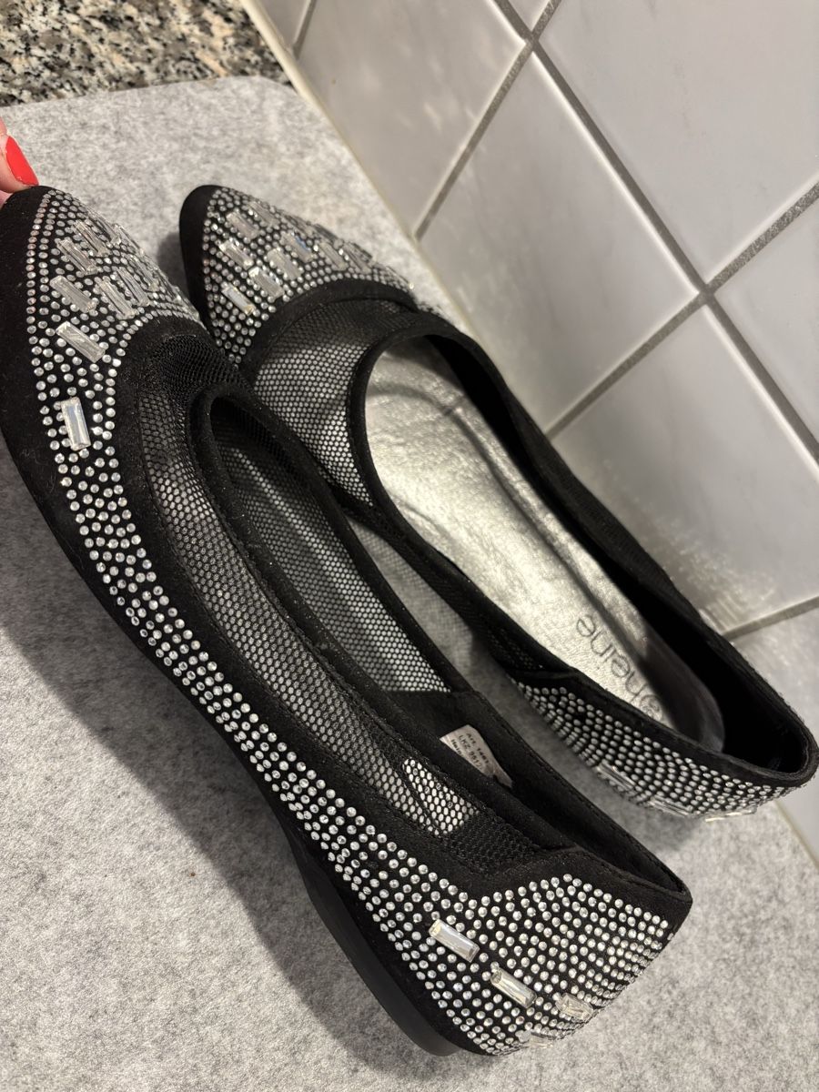 Heine Scarpe da donna: Schwarze Glitzer Ballerinas Gr. 39 – Usato da Uetikon am See venduto da ansi2601 1