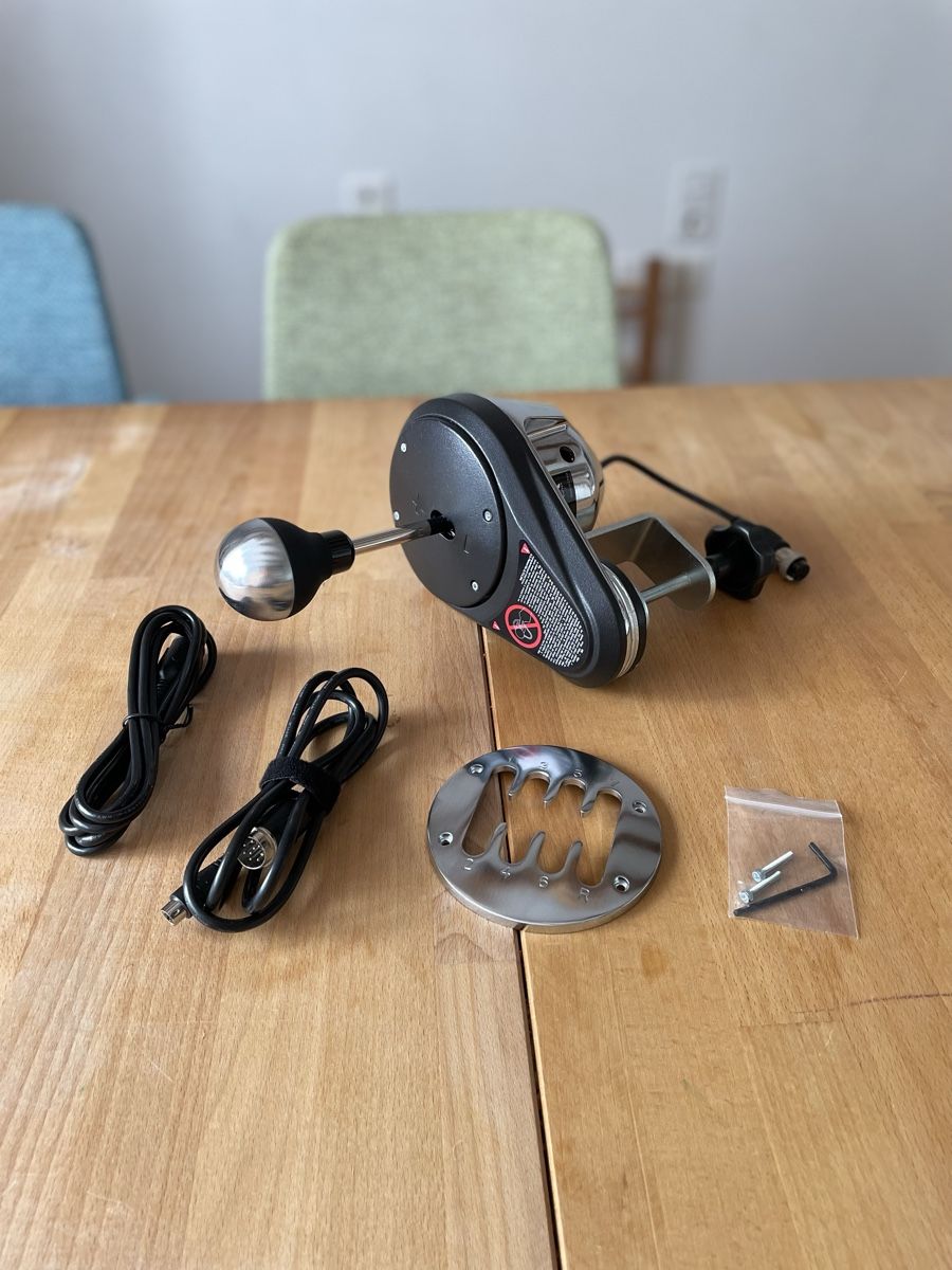 Thrustmaster Controller: Thrustmaster TH8A Shifter - Inkl. OVP! – Usato da Flawil venduto da BeatG1 1