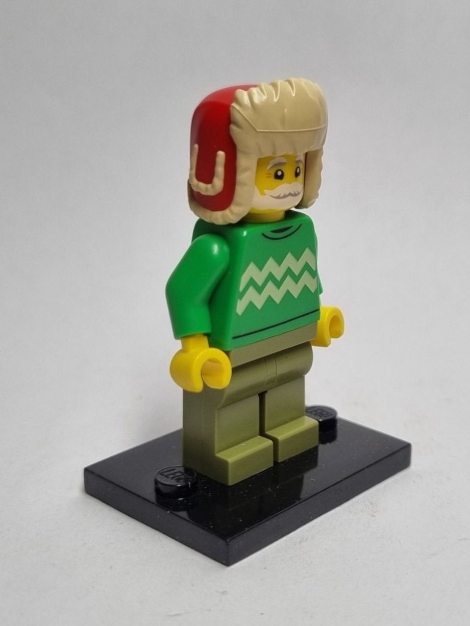 Lego Kit di costruzioni: LEGO BAM Late 2023 Winter Old Men with green pullover – Nuovo (secondo la descrizione) da Basadingen venduto da NekoBricks 2