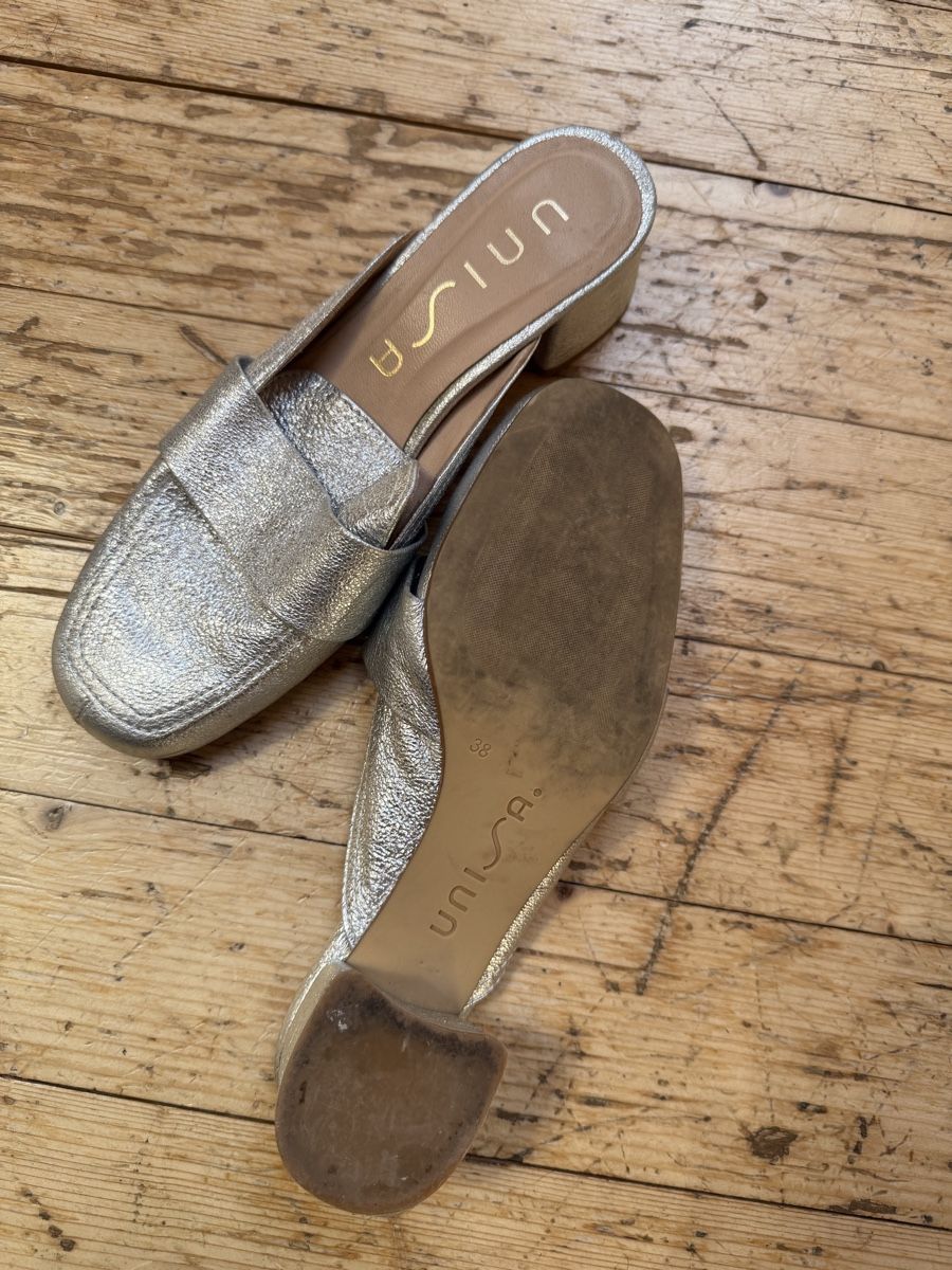 Unisa Scarpe da donna: Pantolette von Unisa – Usato da Donat venduto da troja007 1