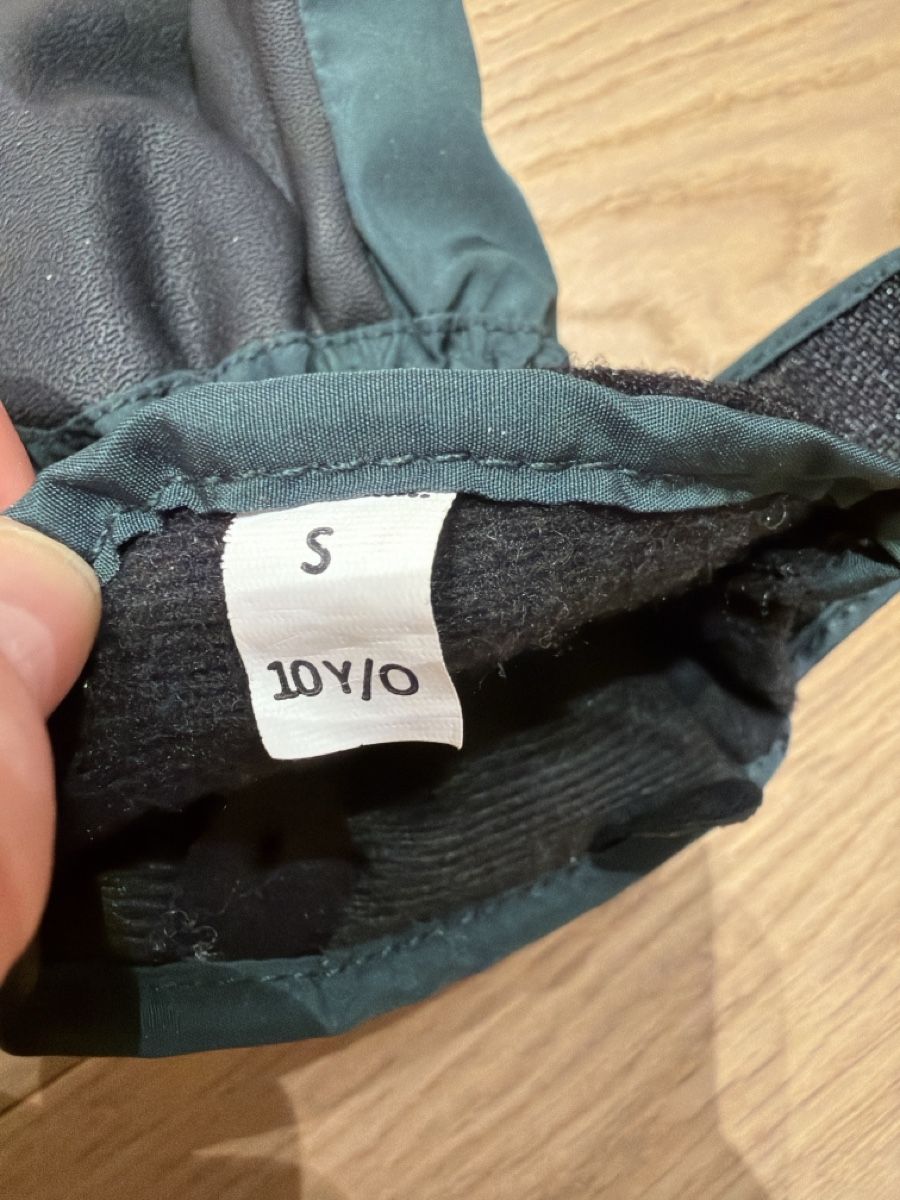 Helly Hansen Kinderhandschuhe: Helly Hansen Kinder Winterhandschuhe, Gr. S, Top Zustand! – Gebraucht aus Ennetbaden von Katiusia 2