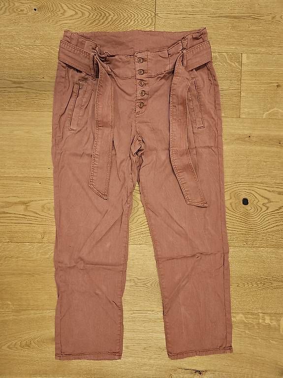 Pantaloni: Paperbag Schwangerschaftshose Gr. 38 – Usato da Götighofen venduto da nanita85 1