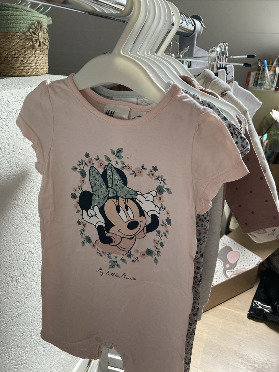H&M Pigiama & Simili: Pyjama Minnie Maus Gr.74/ NEU – Nuovo (secondo la descrizione) da Kefikon ZH venduto da Klukka97