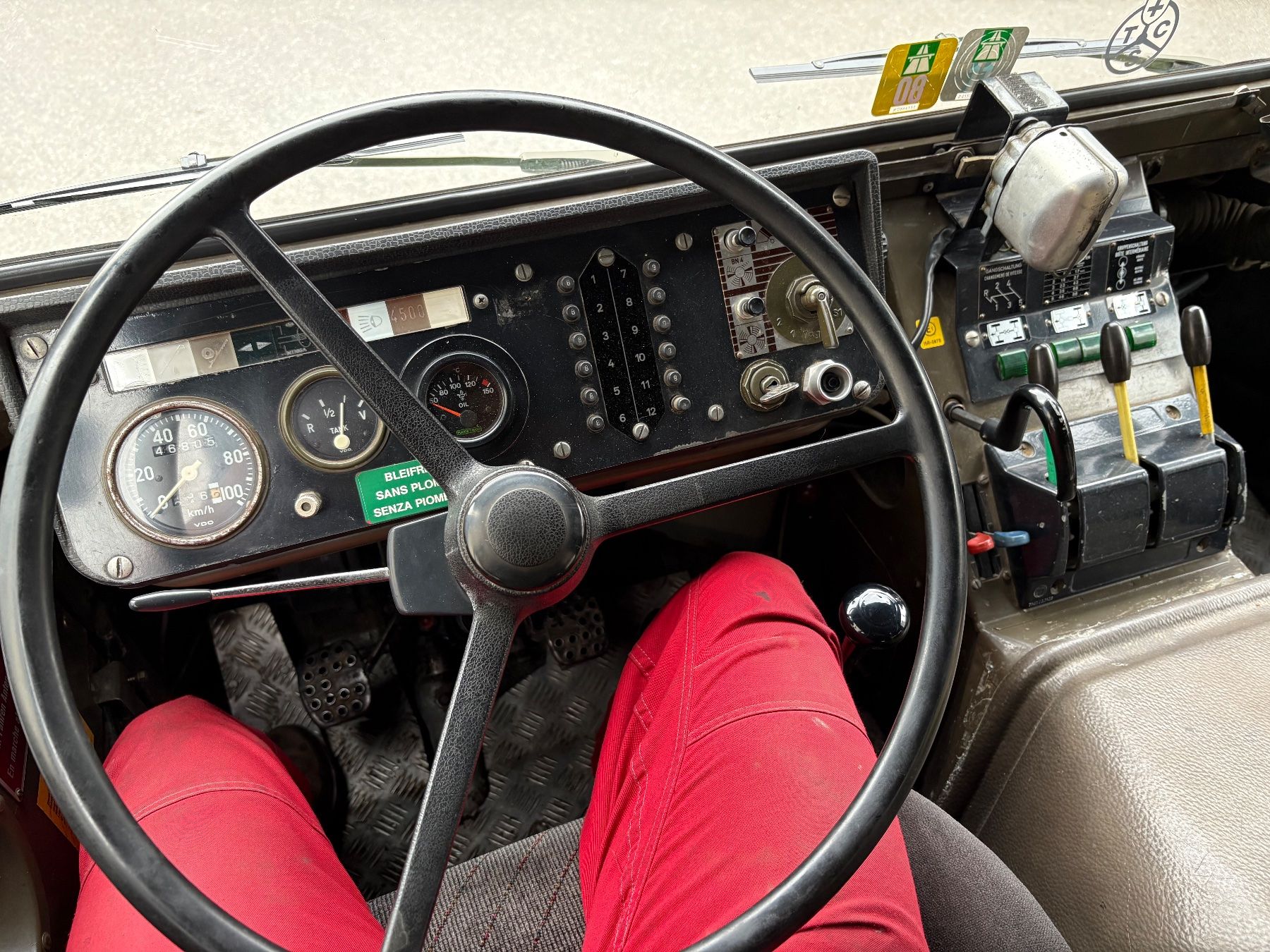 Steyr-Puch Veicoli commerciali: STEYR-PUCH PINZGAUER 712M / 6x6 – Usato da Hasle LU venduto da Mroeoesli0 7