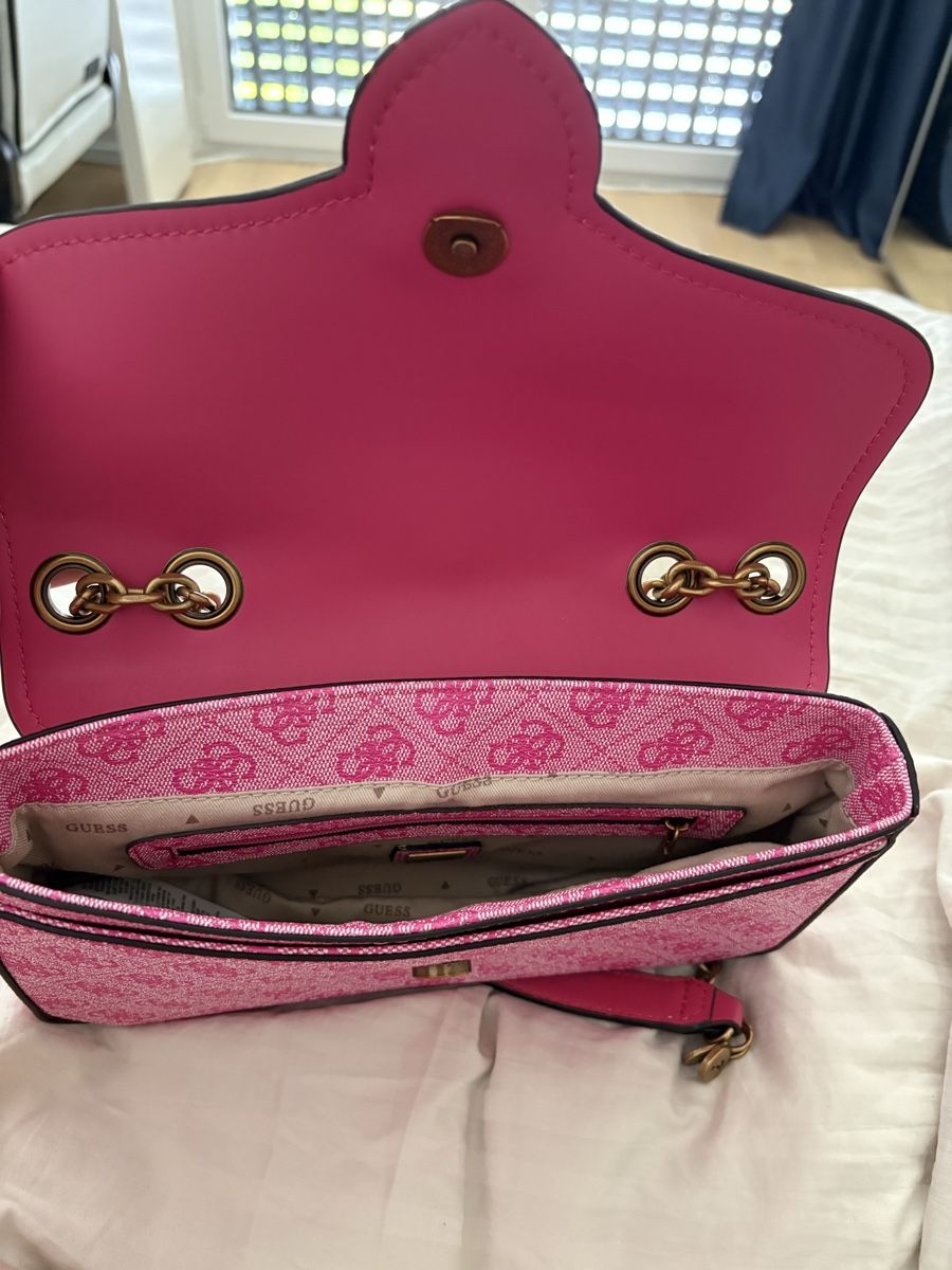 Guess Taschen für Damen: Handtasche Guess rosa neuwertig – Neu und originalverpackt aus Neuhausen am Rheinfall von joc_vb6l 2