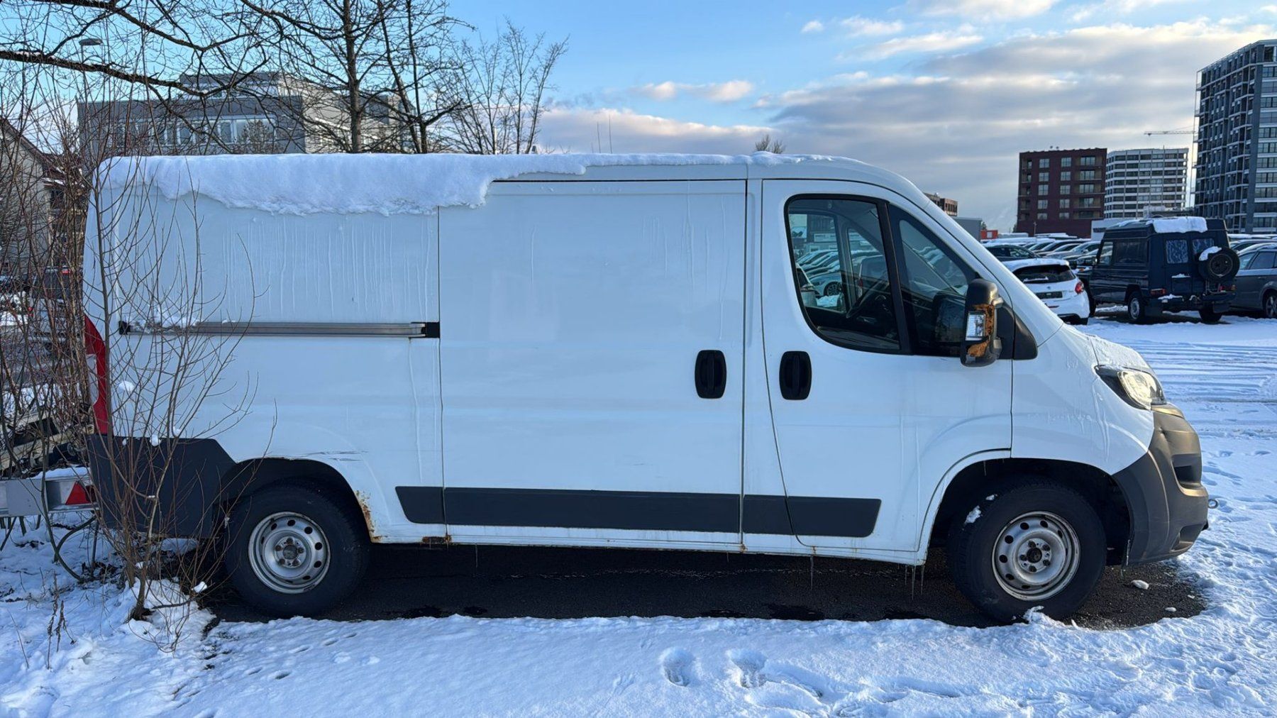 Peugeot Veicoli commerciali: PEUGEOT Boxer 2.2 HDI 330 Active L2H1 – Usato da Hünenberg venduto da Auto-Klinik01 7