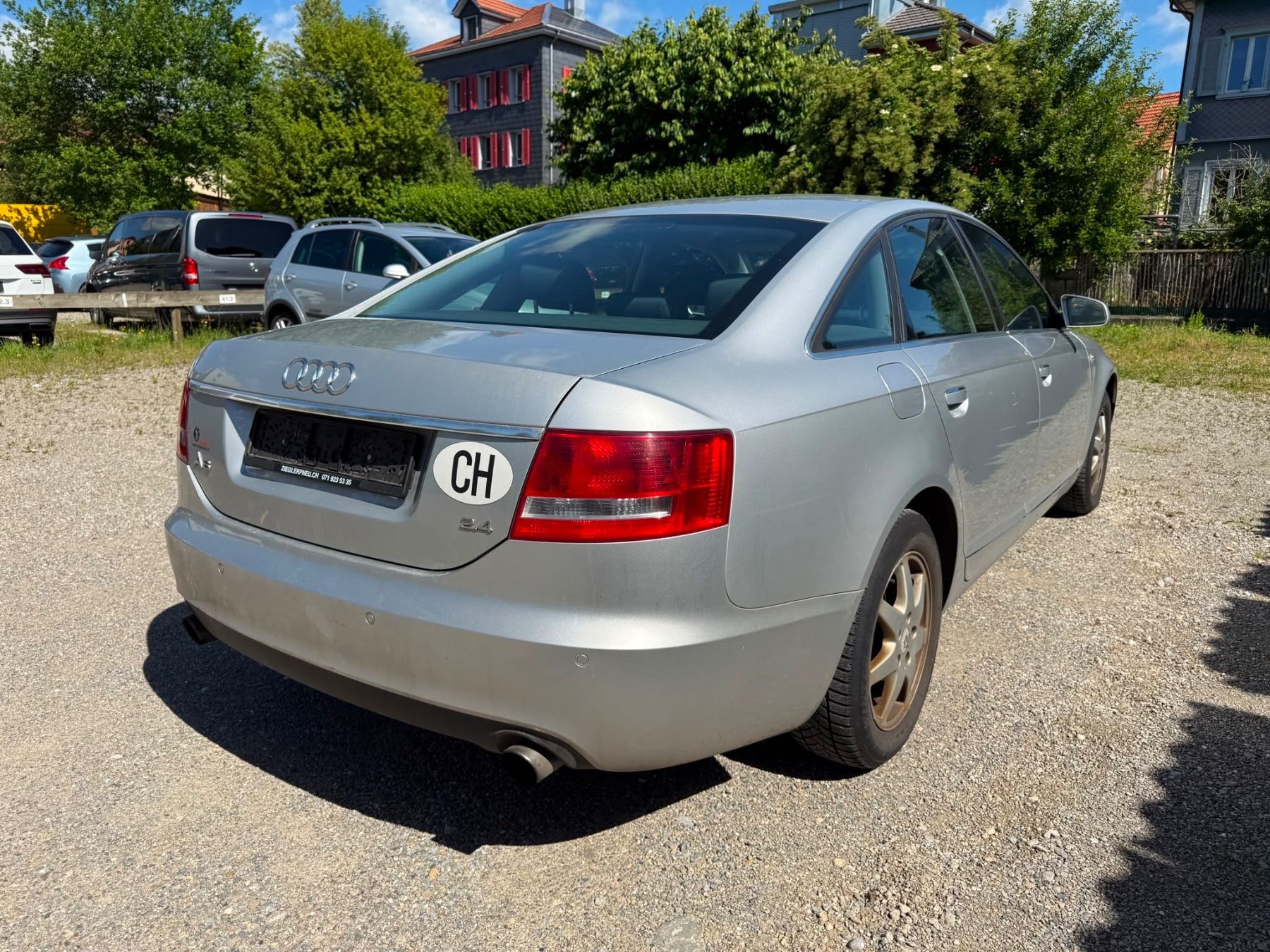 Audi Automobili: Audi A6 2.4 Automat/benziner – Usato da niederuzwil venduto da ibr_wk7v 4