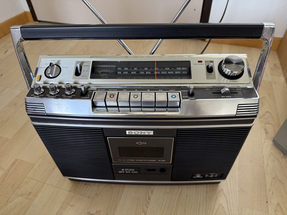 Sony Radio: SONY CF-580 Ghettoblaster Boombox 1976 – Usato da Zürich venduto da Geniuss 3
