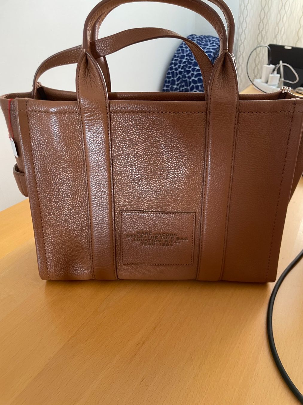 Marc Jacobs Taschen für Damen: Marc Jacobs Tasche The Tote Bag – Neu (gemäss Beschreibung) aus Münchenstein von Calimeroaim 1