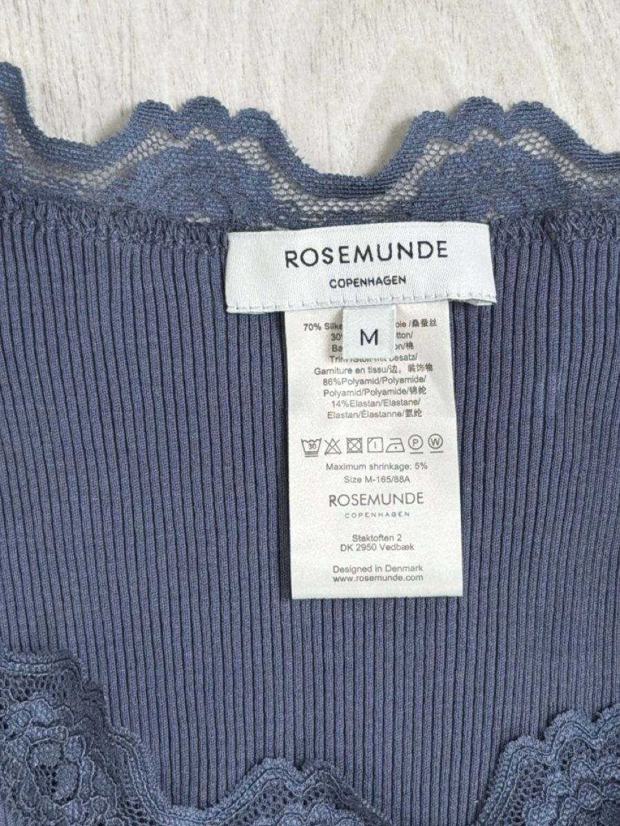 Rosemunde Top: Rosemunde Top – Nuovo (secondo la descrizione) da Wiesendangen venduto da Jafani 1